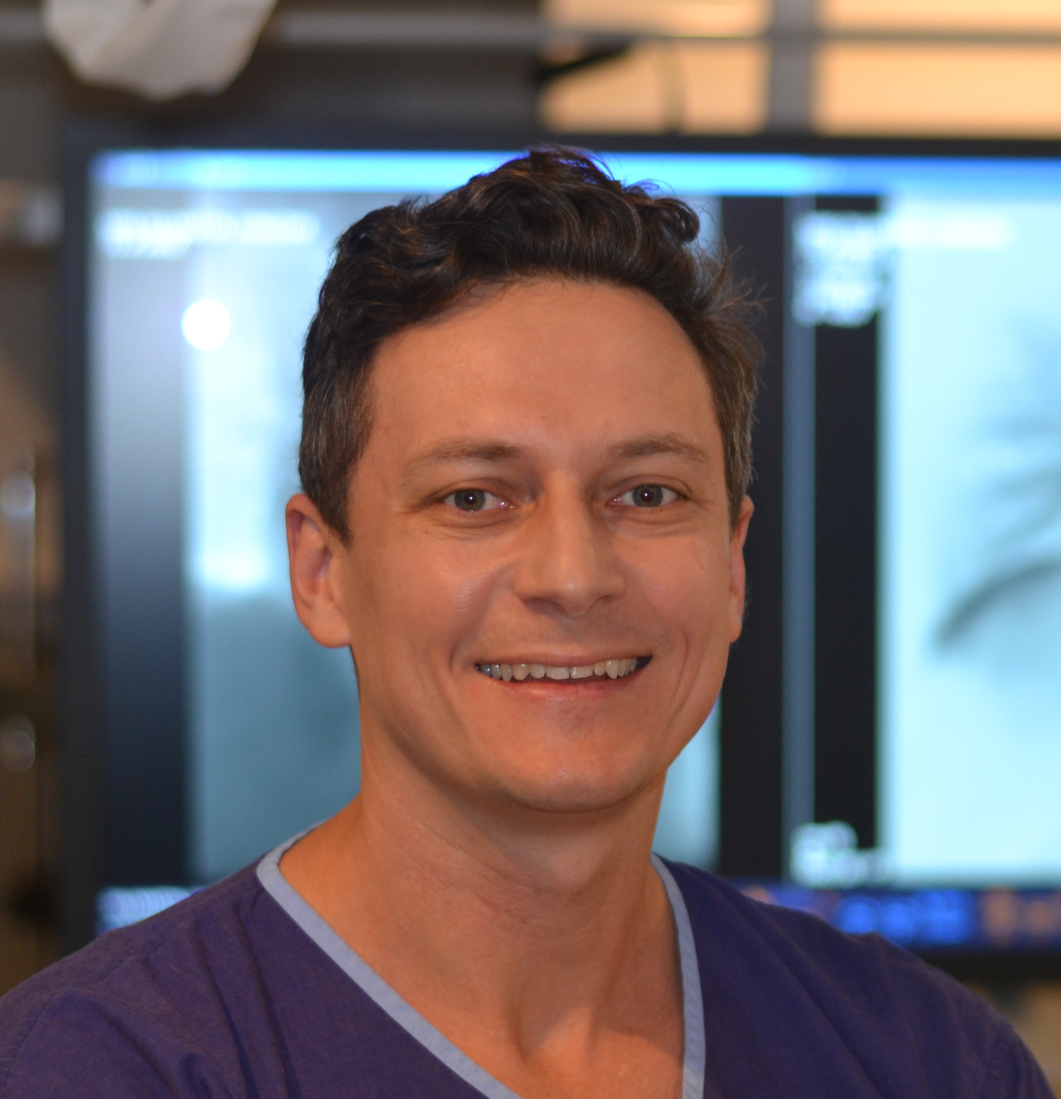 Dr Lachlan Inch - Interventional Radiologist at VIRQ